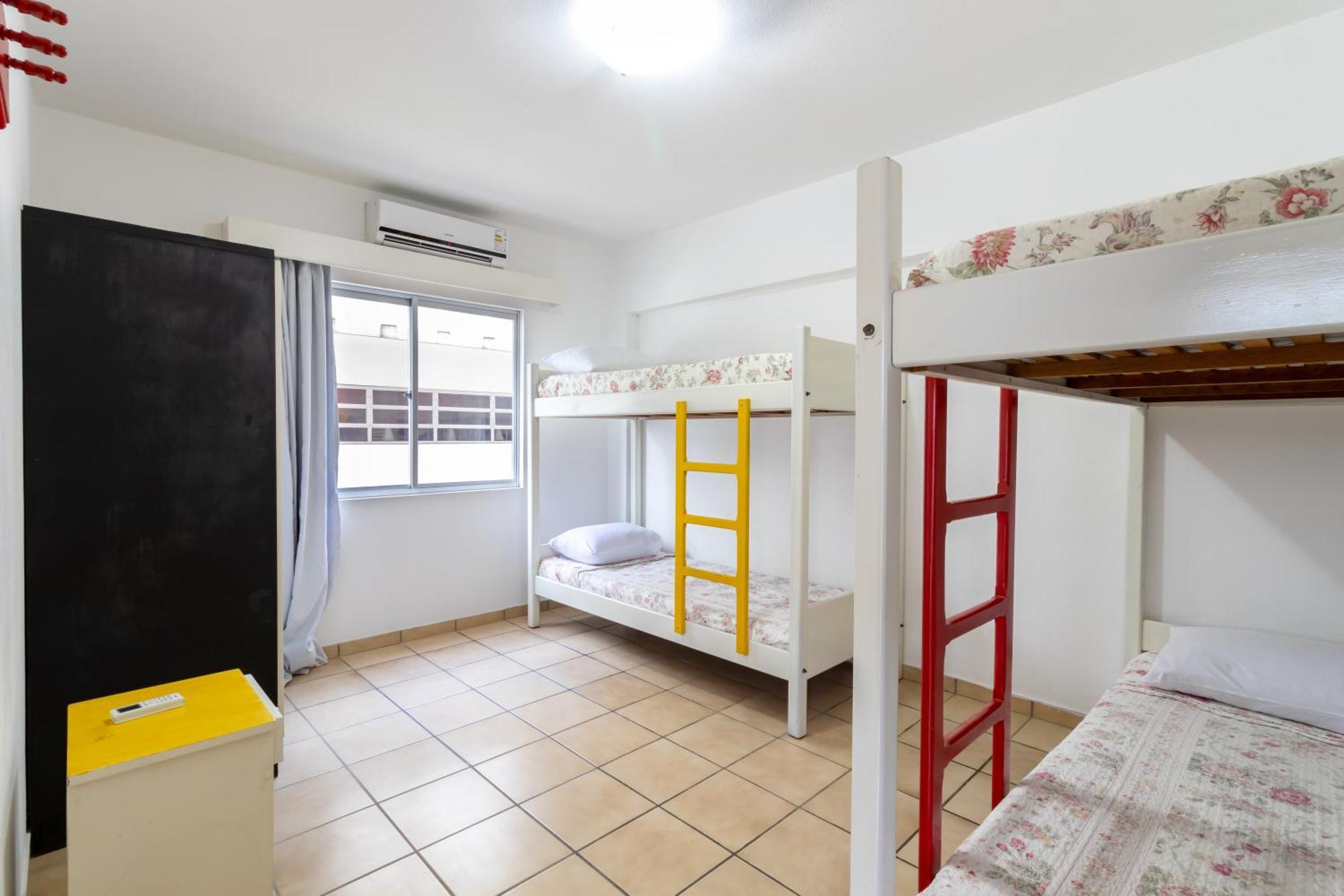 Residencial 20m & Frente Avenida Apartment *