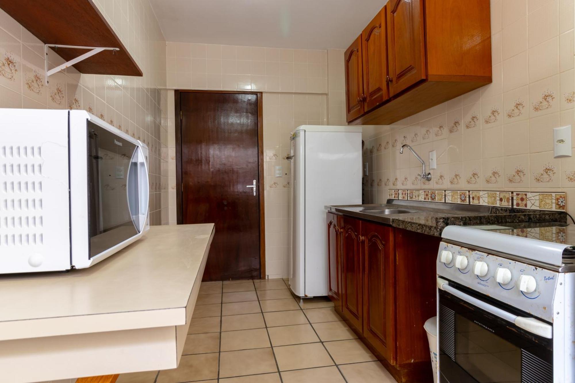 Residencial 20m & Frente Avenida Apartment Bombinhas