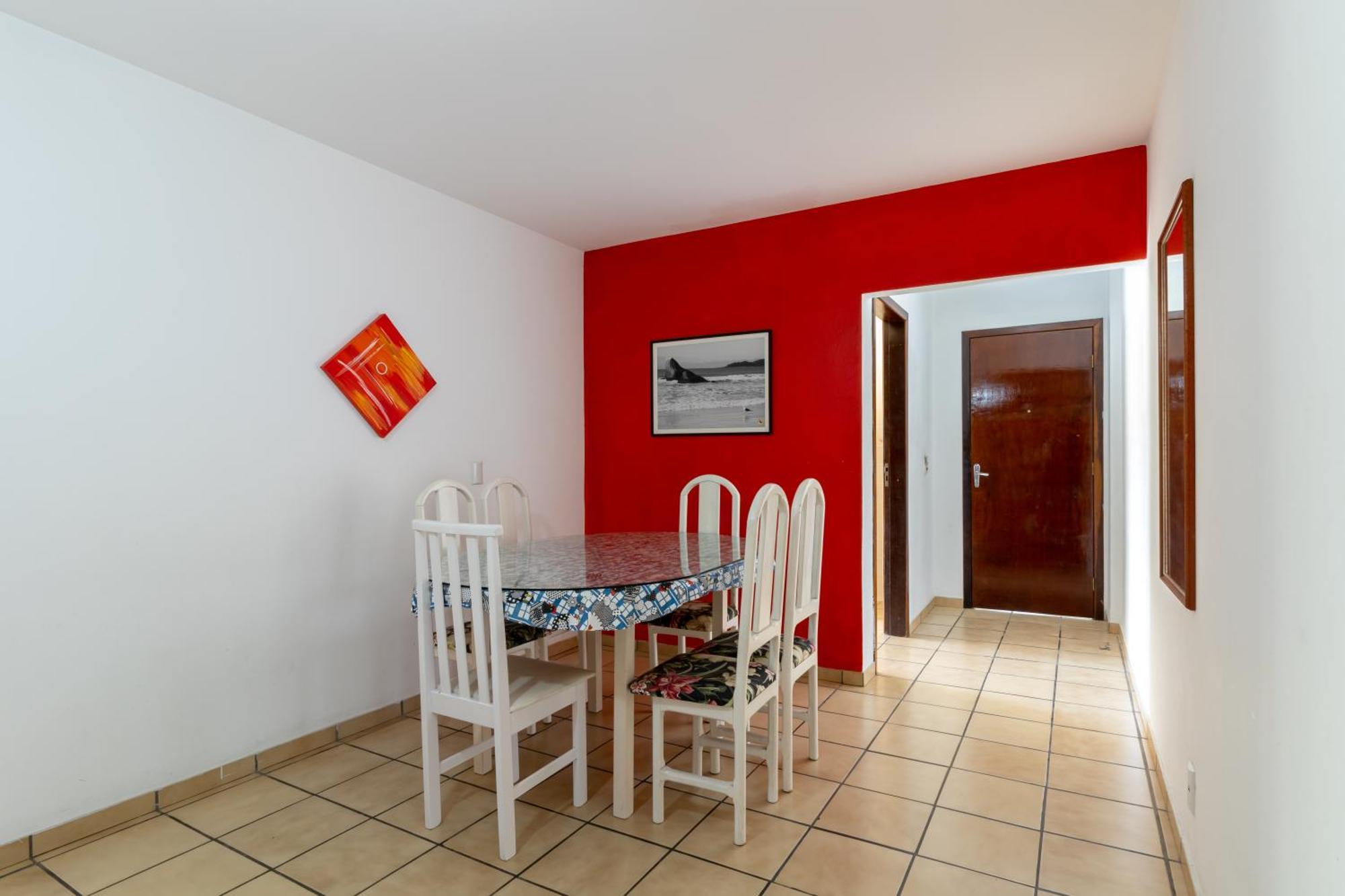 Residencial 20m & Frente Avenida * Bombinhas