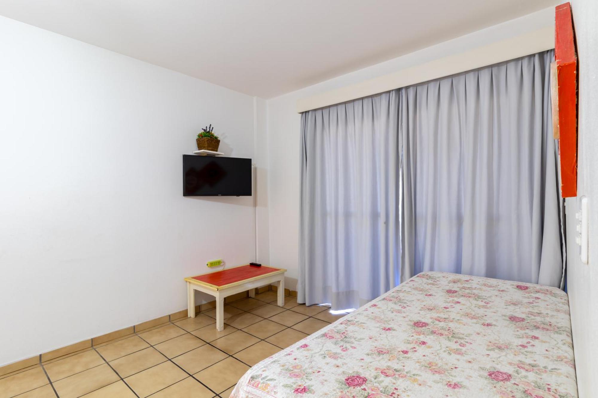 Residencial 20m & Frente Avenida *