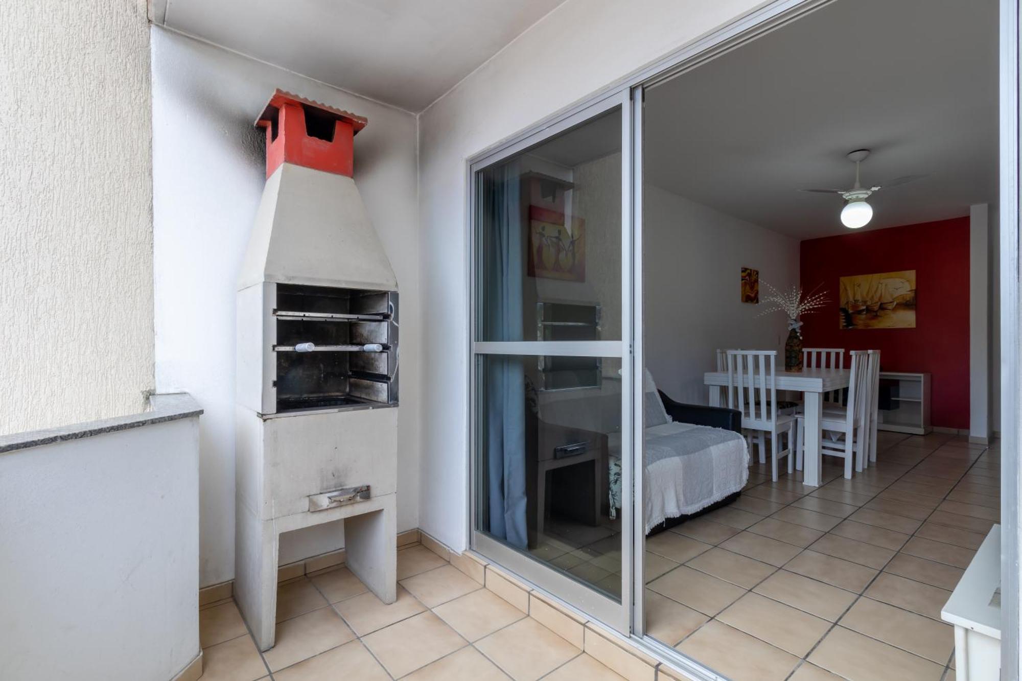 Residencial 20m & Frente Avenida * Bombinhas