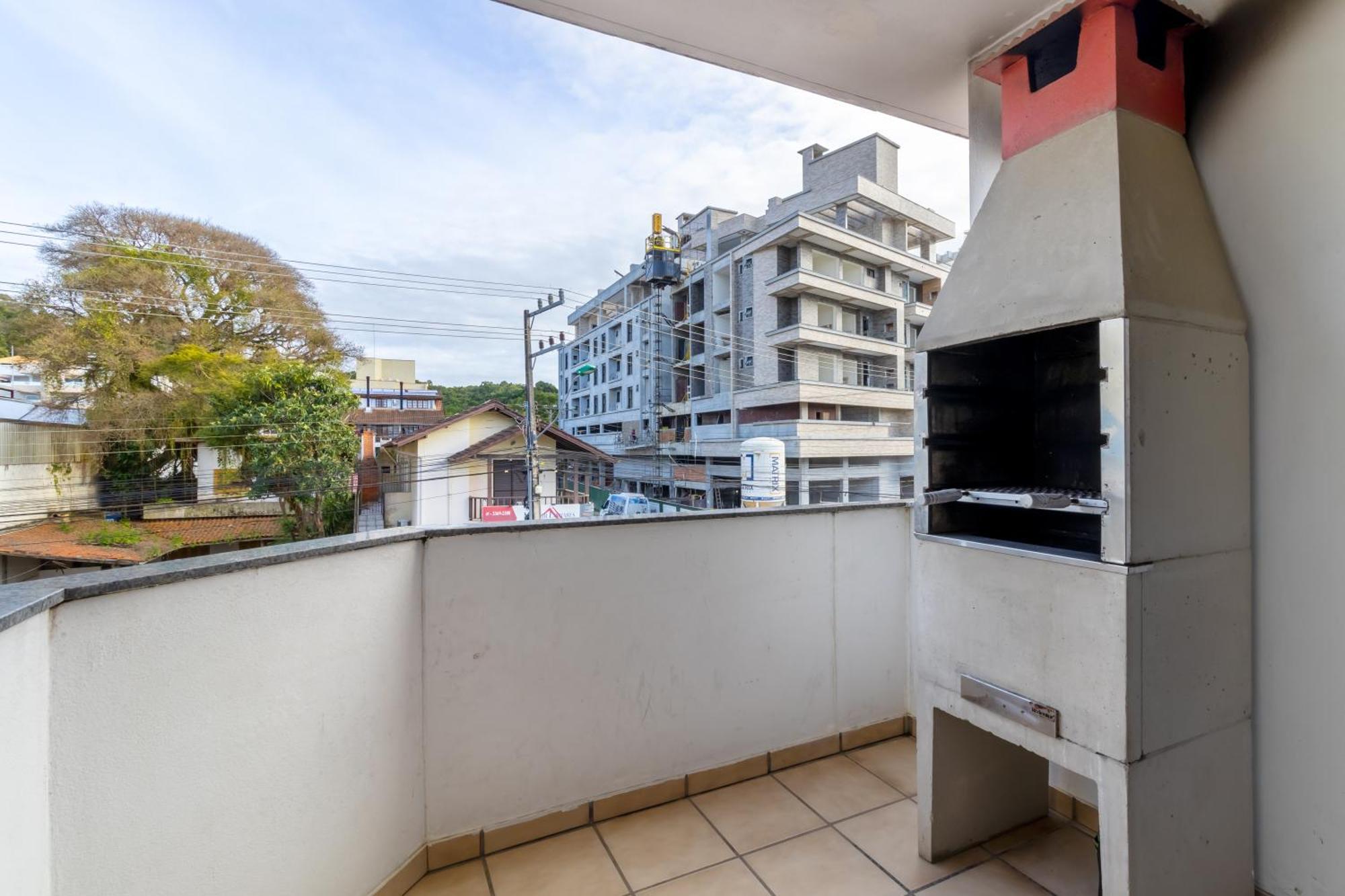 Apartment Residencial 20m & Frente Avenida