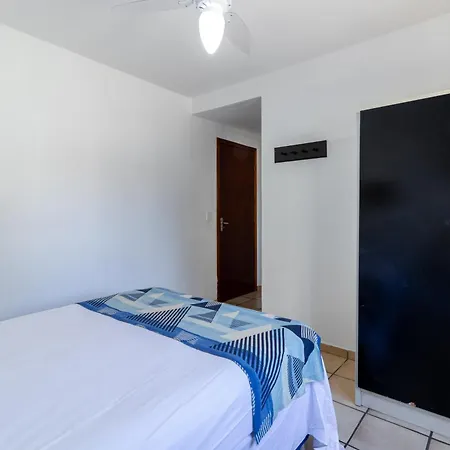 Residencial 20m Praia Central&Frente Avenida Bombinhas Habitación foto
