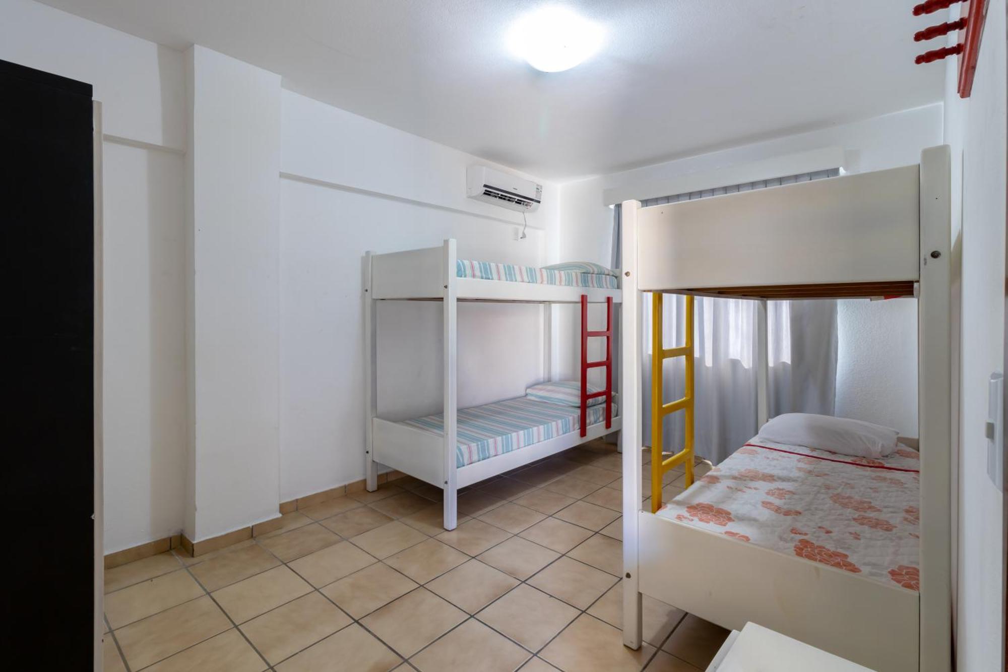 Apartment Residencial 20m & Frente Avenida *