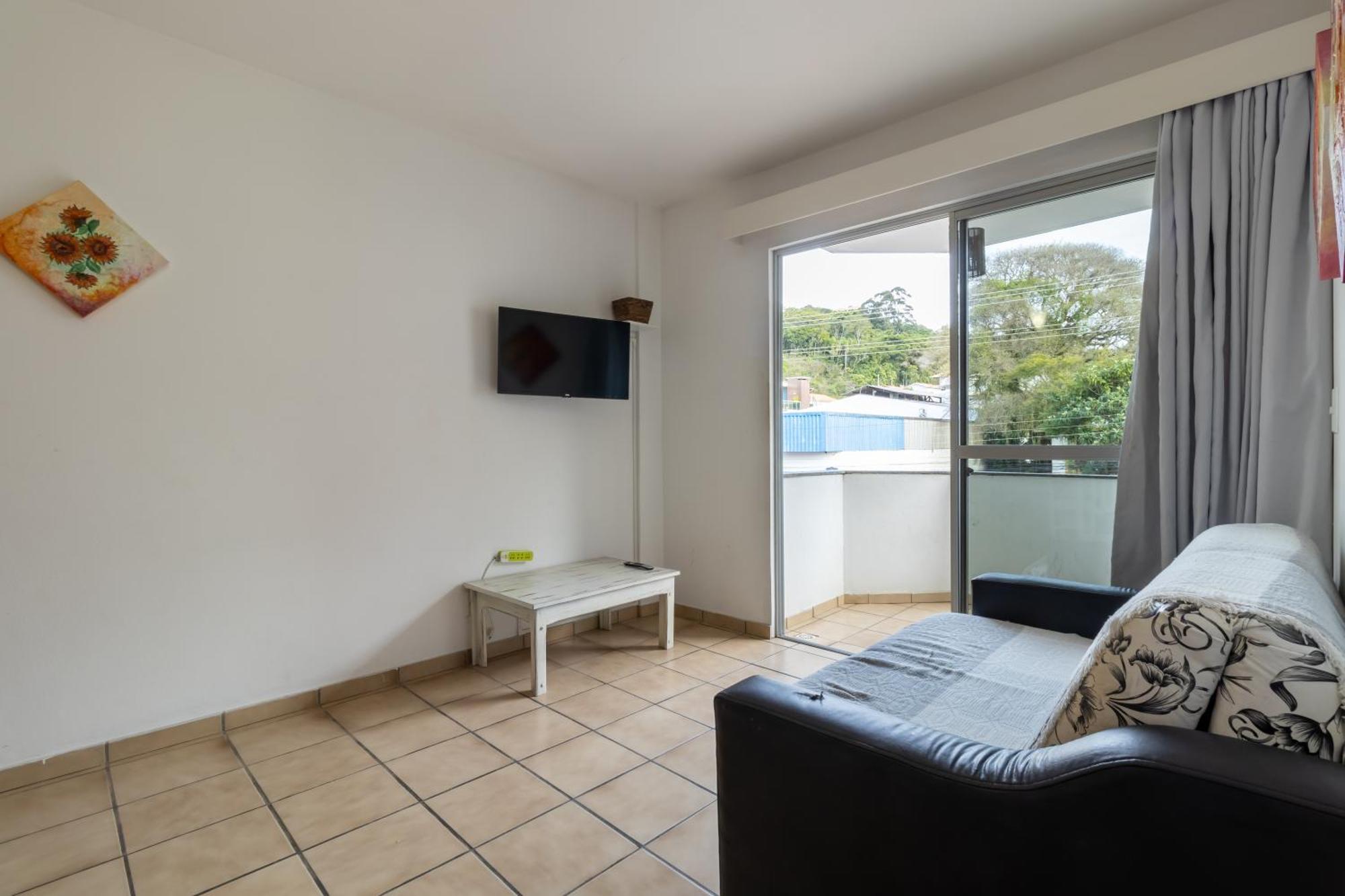 Residencial 20m & Frente Avenida Apartment *