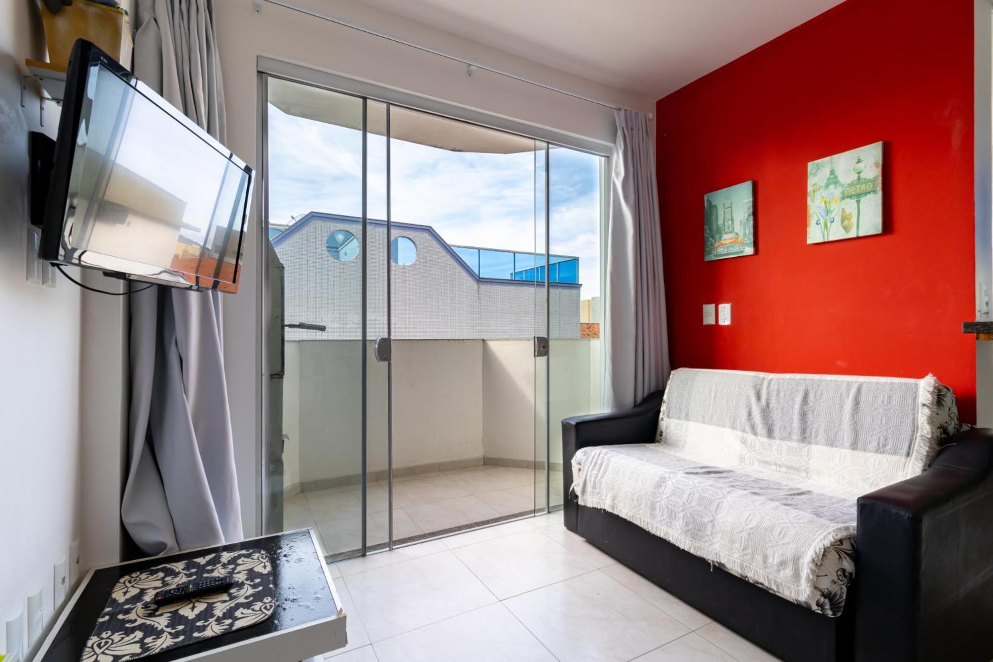Residencial 20m & Frente Avenida Bombinhas